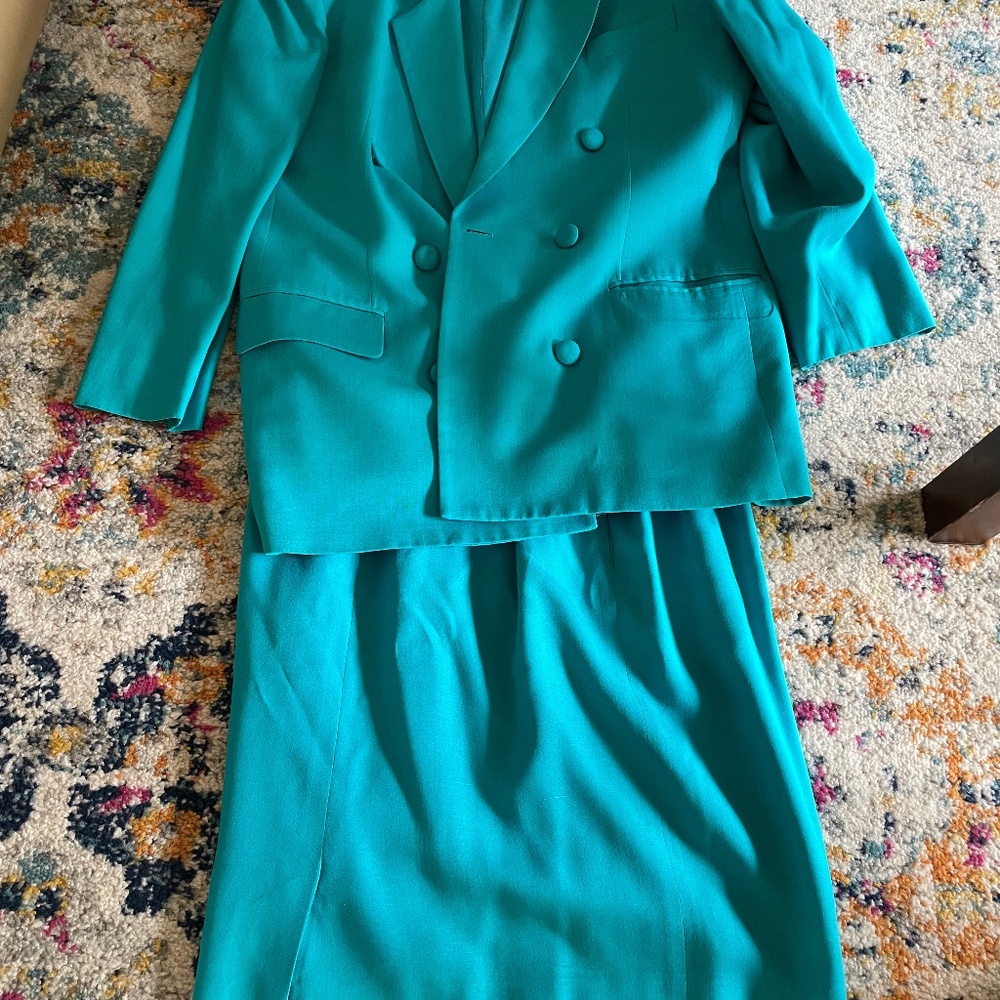Vintage christian Dior women's skirt suit blue buttons read for sizing